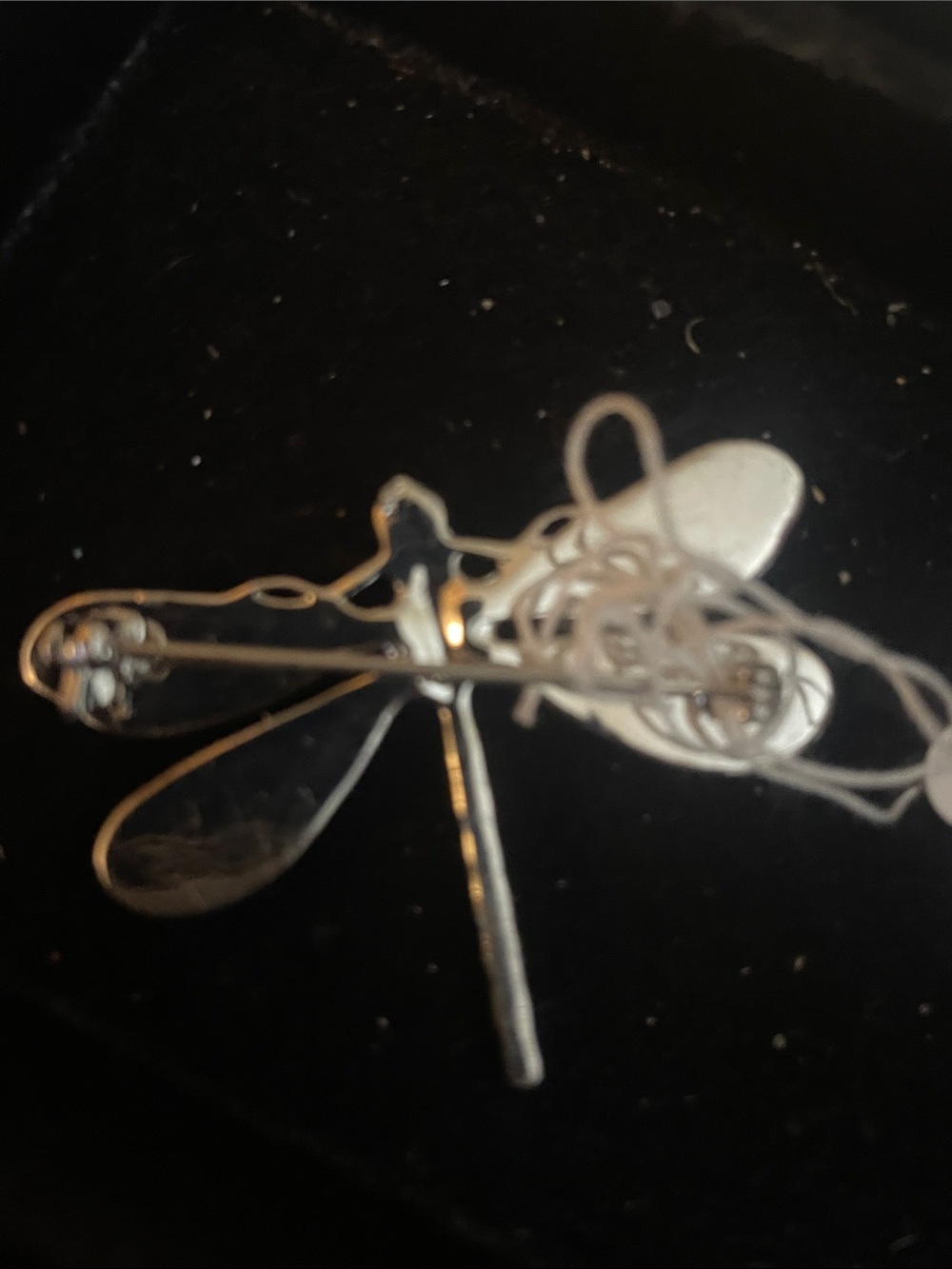 Elegant Silver Dragonfly Brooch with Filigree and Clear Accents - Picture 2 of 2